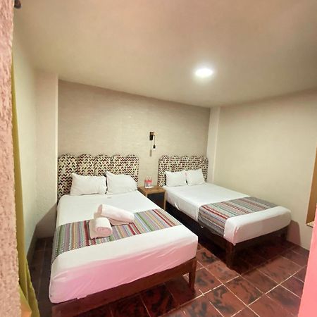 Hotel Flamingos Guadalajara Exterior photo