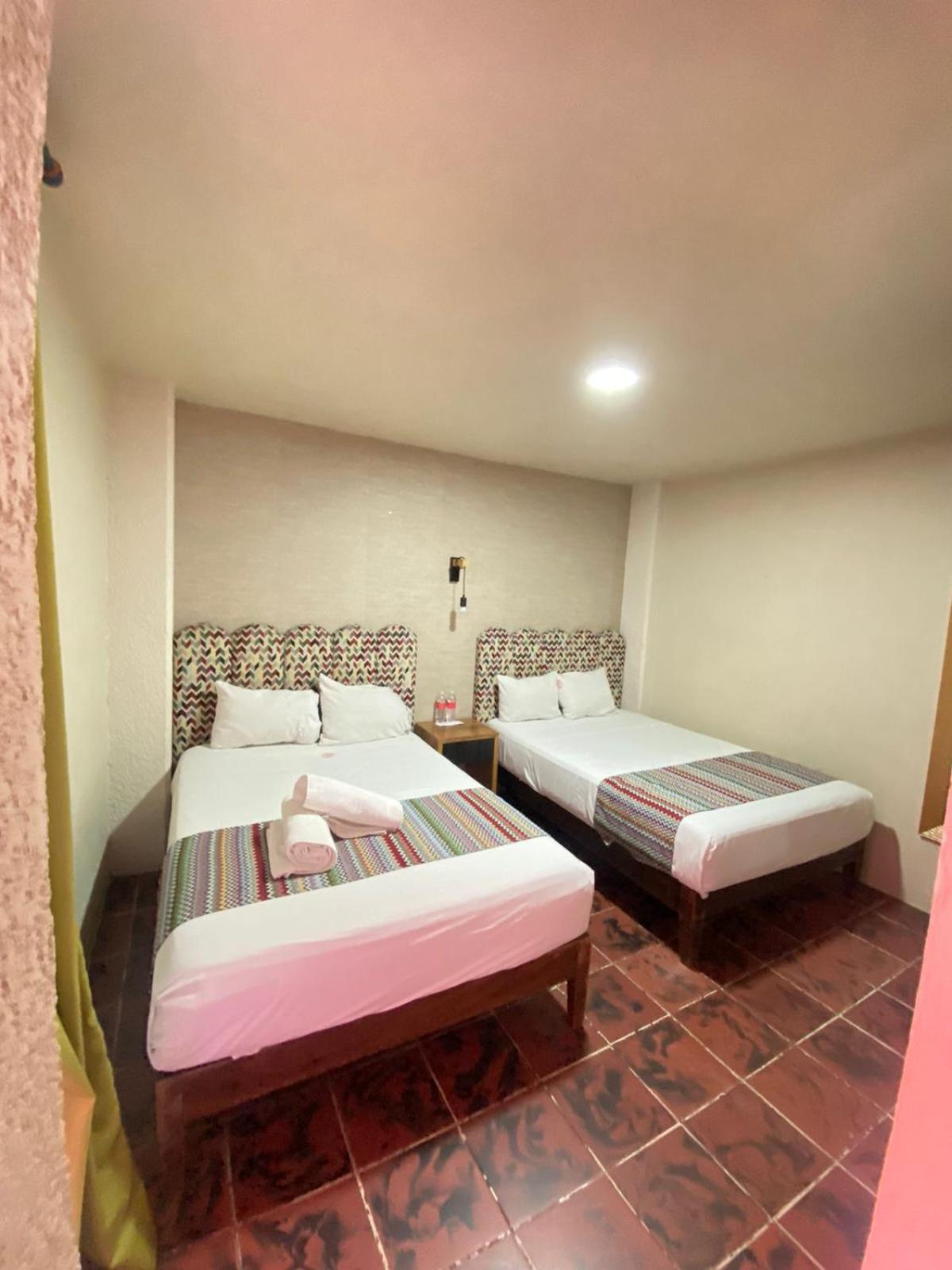 Hotel Flamingos Guadalajara Exterior photo